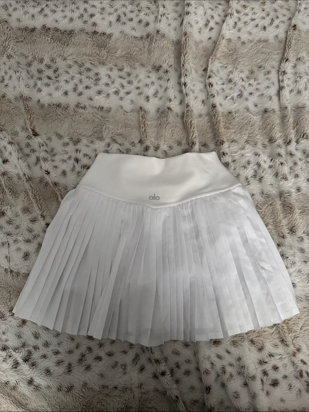Alo Pleated Mini Skirt in White Size Small